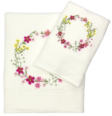 Tsitsikamma Wreath Towels by Frances White for Mr Price Home